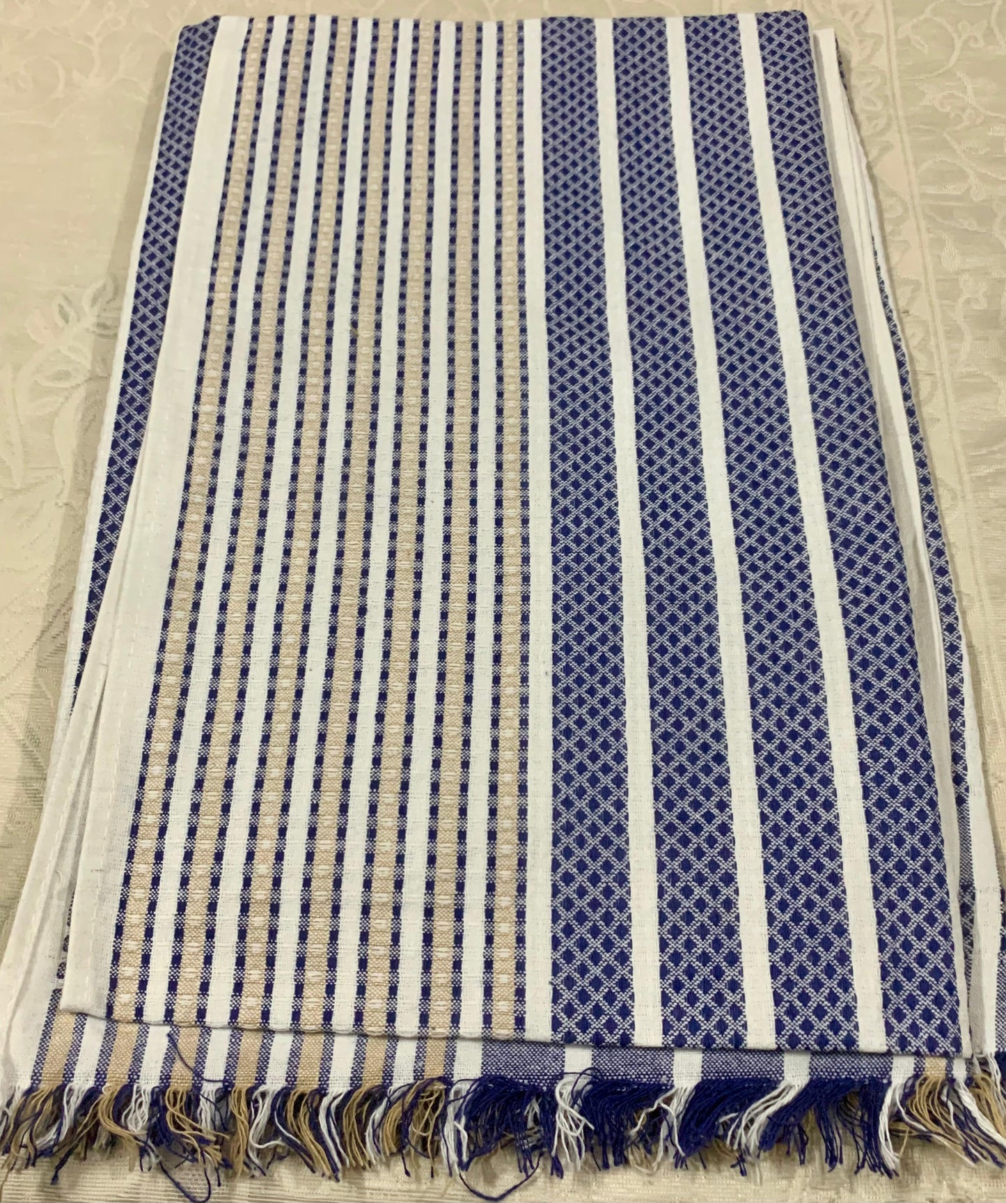 Comfort Shoppy Cotton 300 GSM Bath, Beach Cotton Towels, 36*72 Gamcha.