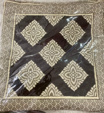 Comfort Shoppy Velvet Cushions Cover  (40 cm*40 cm, Brown, Gold)