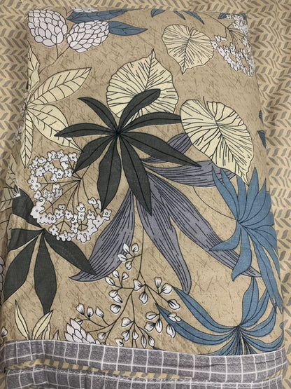 Comfort Shoppy Printed Single Comforter for Mild Winter  (Cotton, Beige, Green floral)
